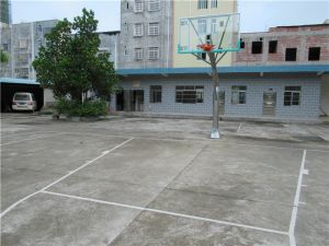 職工球場和餐廳